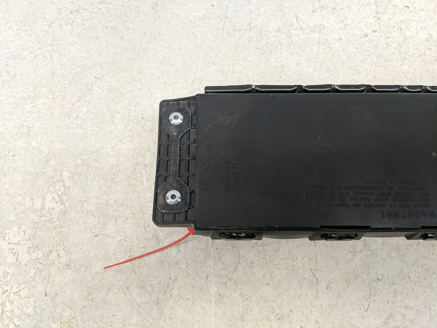 2013-2016 Dodge Dart Air Bag Passenger Right Knee OEM P/N:P68102233AD Fits Fits 2013 2014 2015 2016 OEM Used Auto Parts - Oe