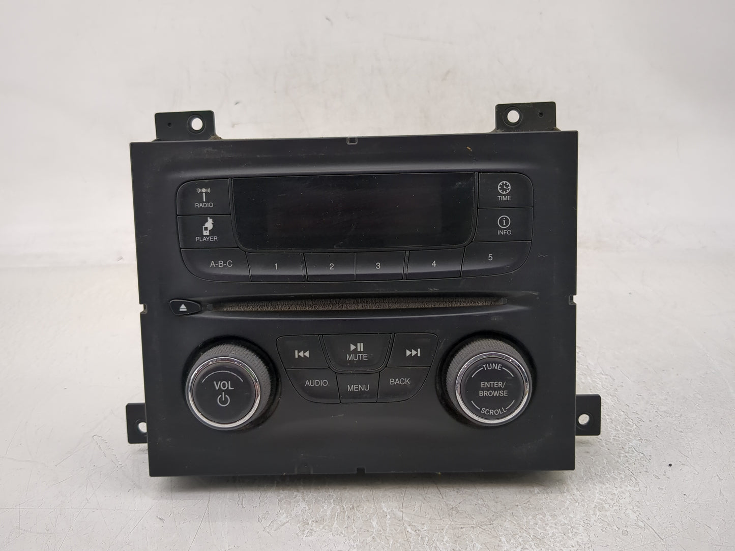 2015-2016 Dodge Dart Radio AM FM Cd Player Receiver Replacement P/N:04692356AJ Fits Fits 2015 2016 OEM Used Auto Parts - Oem