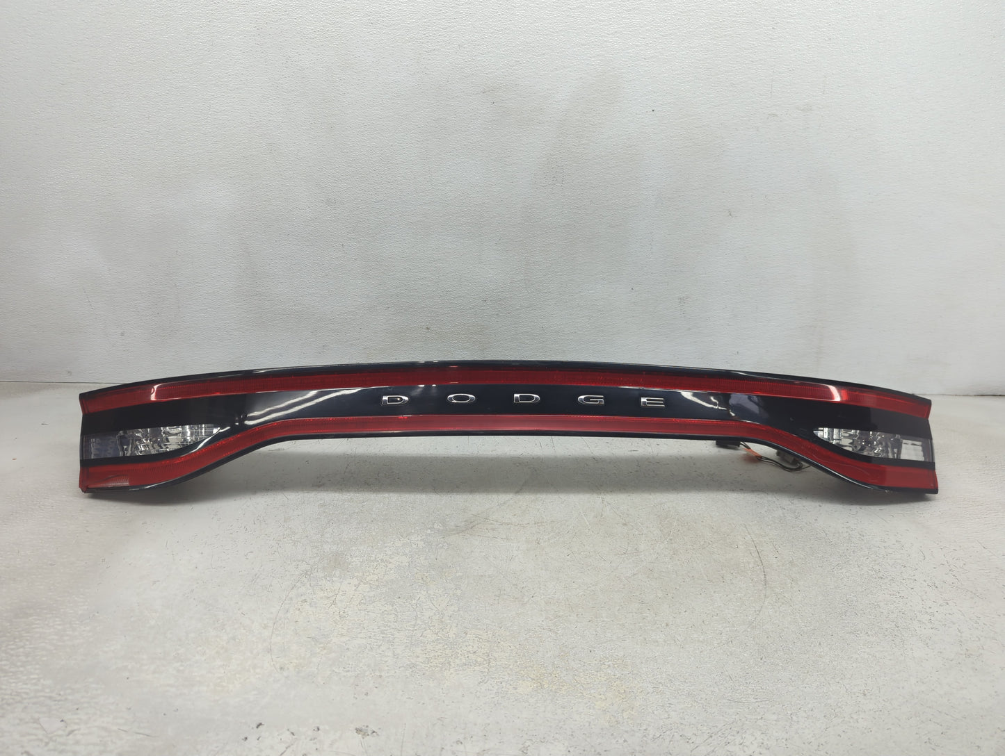 2016 Dodge Dart Third Brake Light Tail Light P/N:68164500AE 00HTC402112 Fits OEM Used Auto Parts - Oemusedautoparts1.com
