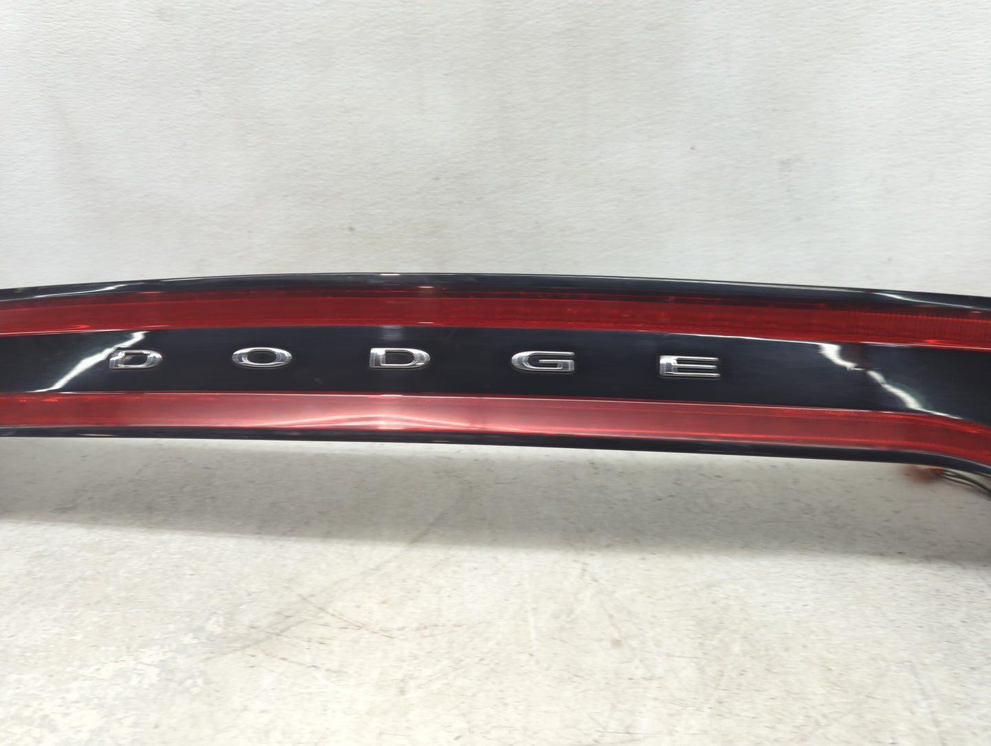 2016 Dodge Dart Third Brake Light Tail Light P/N:68164500AE 00HTC402112 Fits OEM Used Auto Parts - Oemusedautoparts1.com
