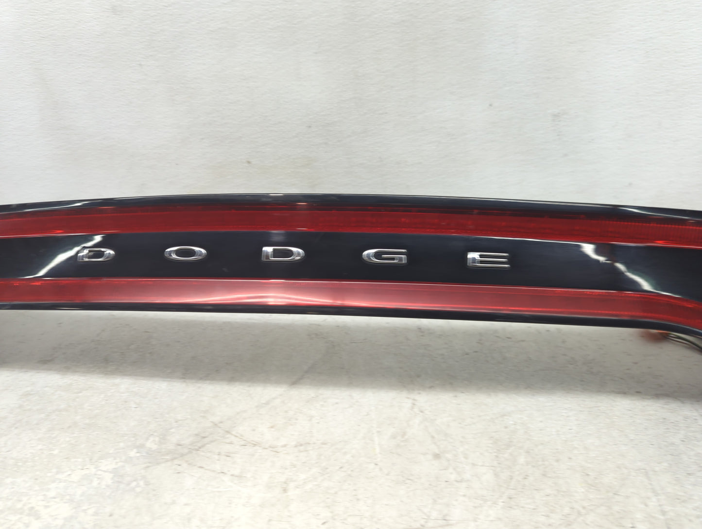 2016 Dodge Dart Third Brake Light Tail Light P/N:68164500AE 00HTC402112 Fits OEM Used Auto Parts - Oemusedautoparts1.com