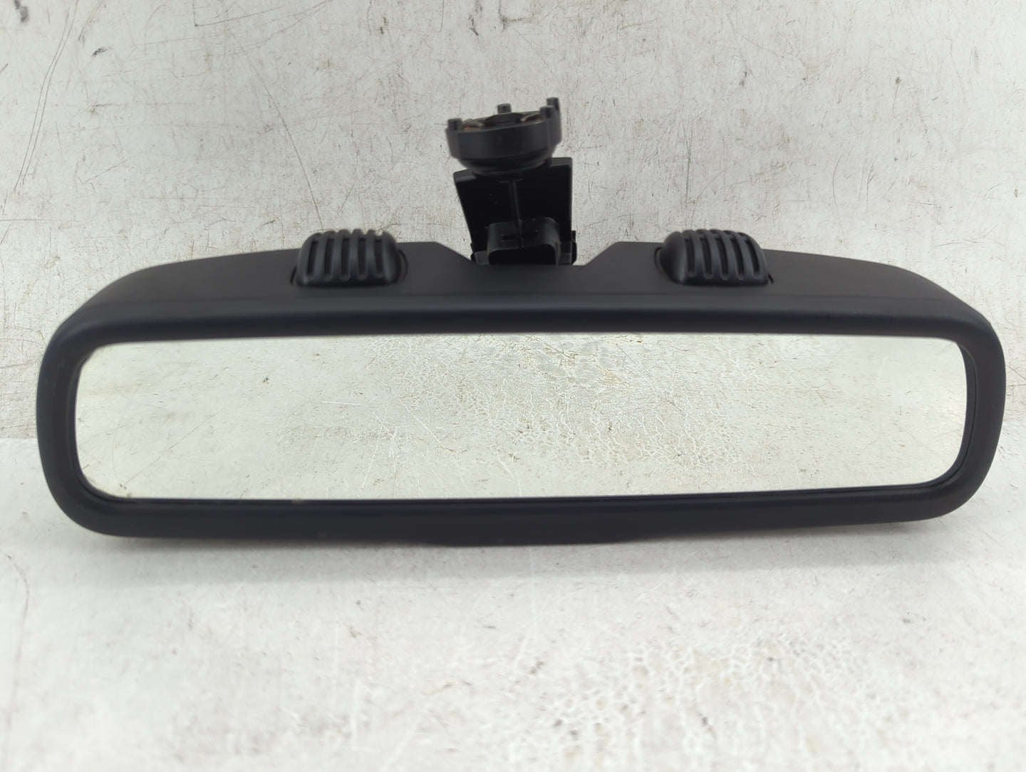2016 Dodge Dart Interior Rear View Mirror Replacement OEM P/N:A048070 Fits OEM Used Auto Parts - Oemusedautoparts1.com