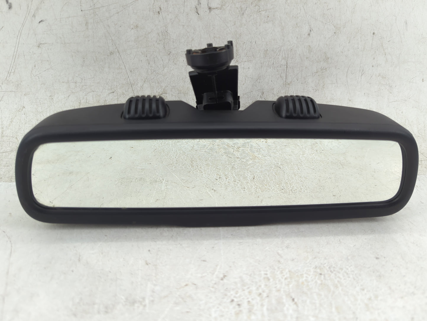 2016 Dodge Dart Interior Rear View Mirror Replacement OEM P/N:A048070 Fits OEM Used Auto Parts - Oemusedautoparts1.com