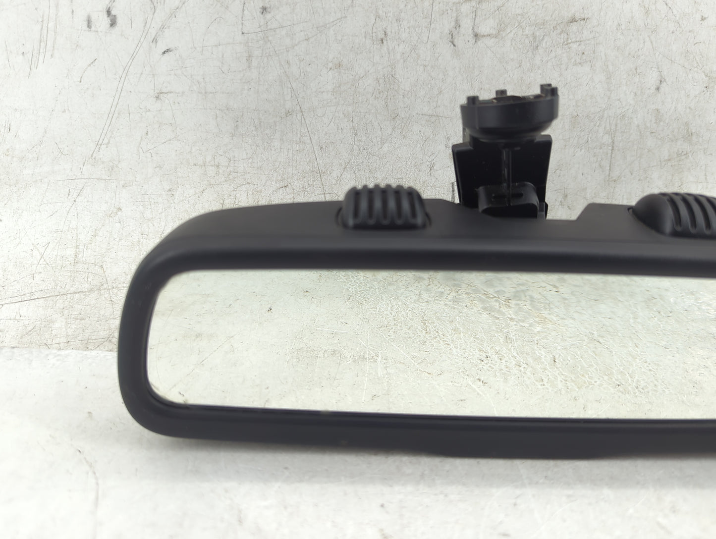 2016 Dodge Dart Interior Rear View Mirror Replacement OEM P/N:A048070 Fits OEM Used Auto Parts - Oemusedautoparts1.com