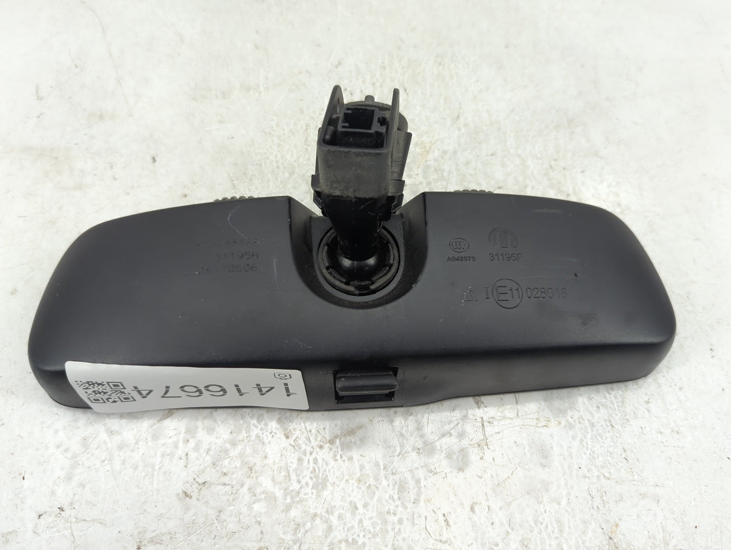 2016 Dodge Dart Interior Rear View Mirror Replacement OEM P/N:A048070 Fits OEM Used Auto Parts - Oemusedautoparts1.com