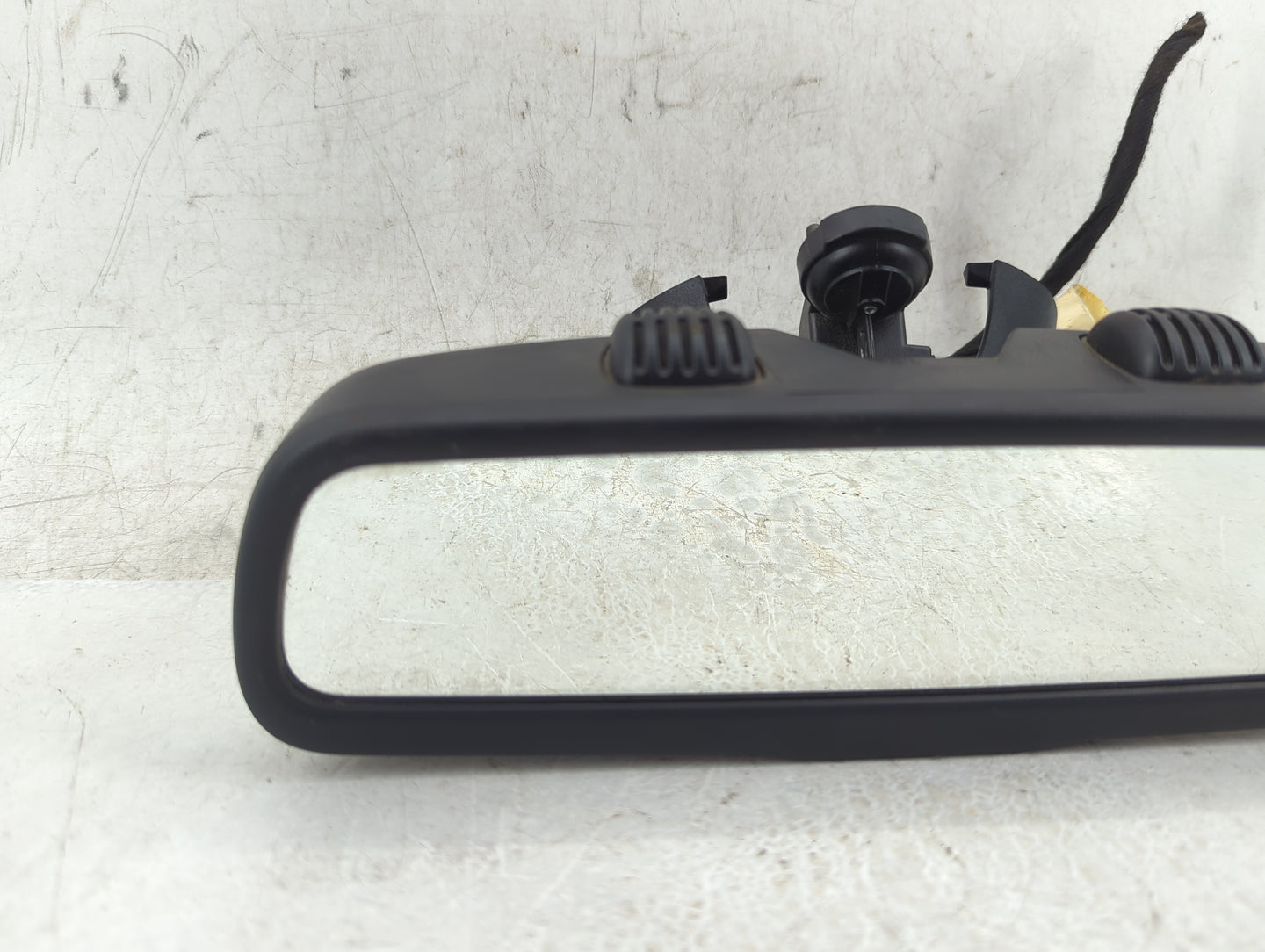 2016 Dodge Dart Interior Rear View Mirror Replacement OEM P/N:A048070 Fits OEM Used Auto Parts - Oemusedautoparts1.com