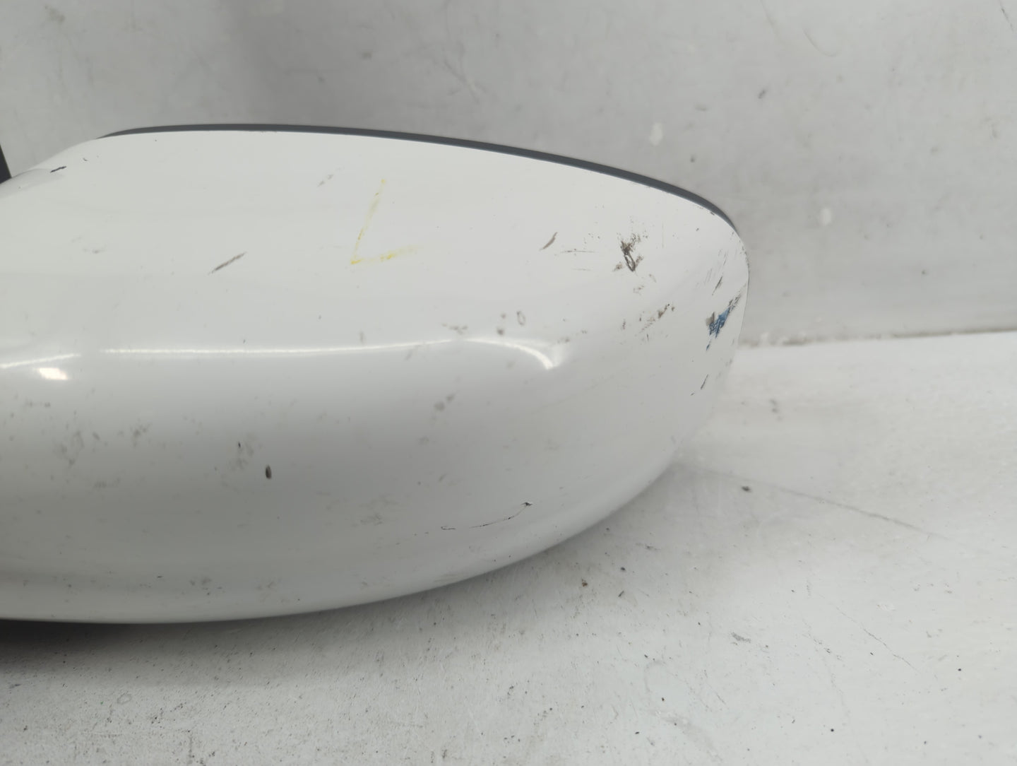 2013-2016 Dodge Dart Driver Side View Mirror - Left Door Mirror OEM Used - Oemusedautoparts1.com
