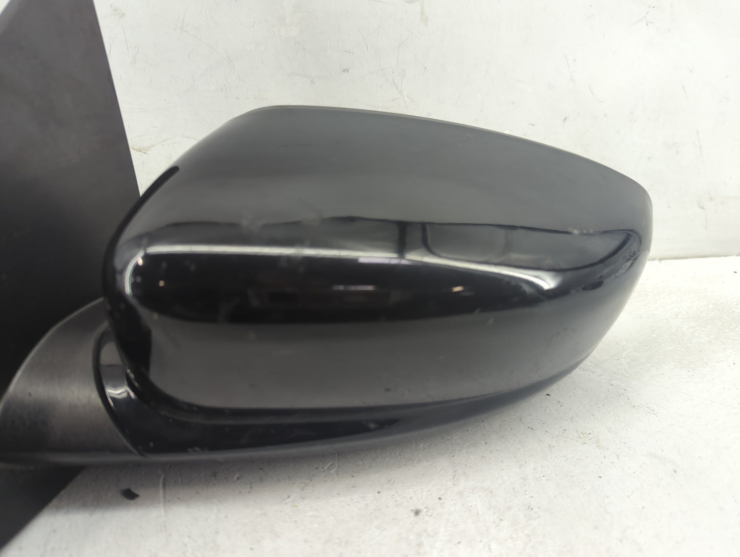 2013-2016 Dodge Dart Driver Side View Mirror - Left Door Mirror OEM Used - Oemusedautoparts1.com