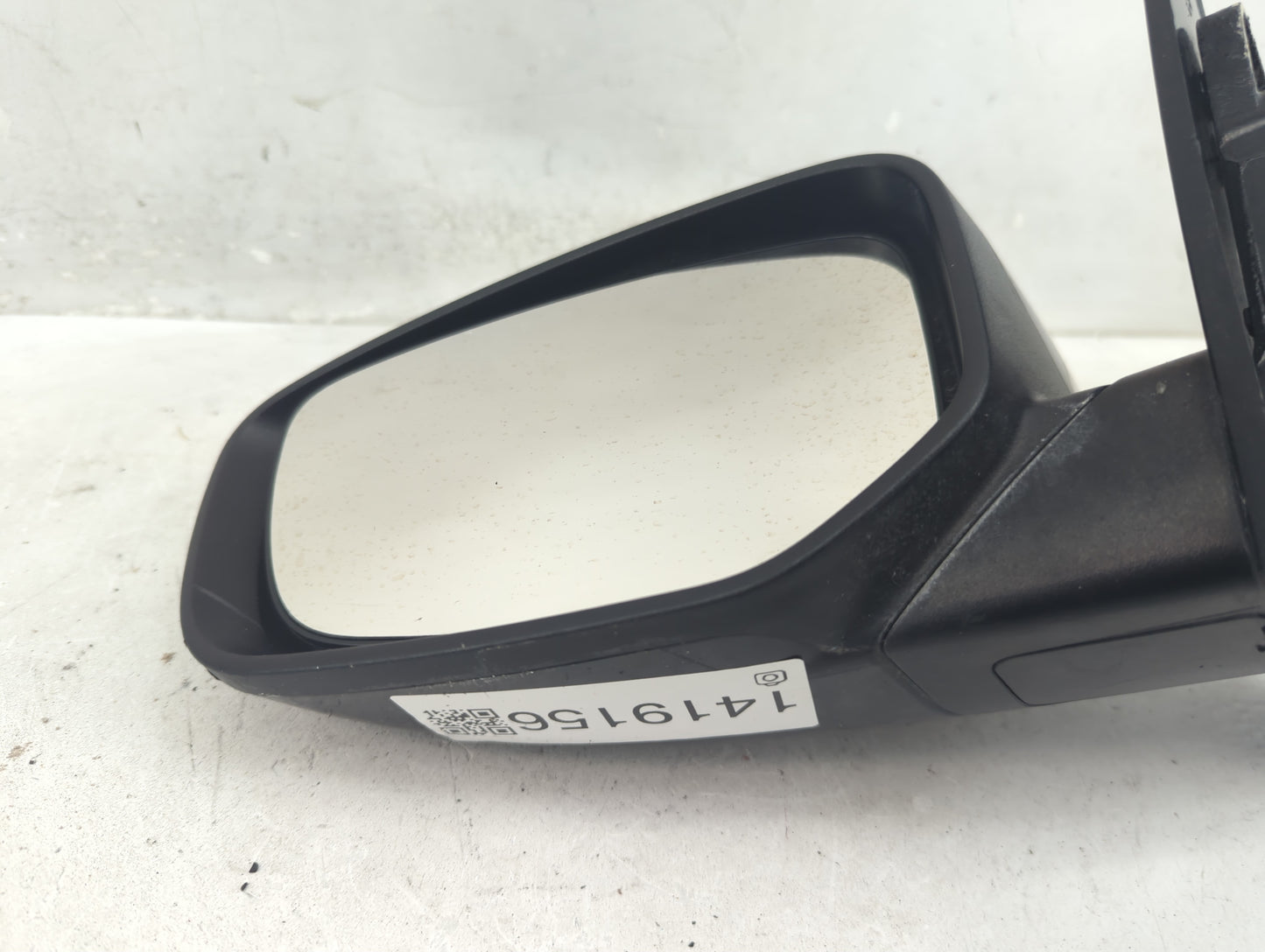 2013-2016 Dodge Dart Driver Side View Mirror - Left Door Mirror OEM Used - Oemusedautoparts1.com