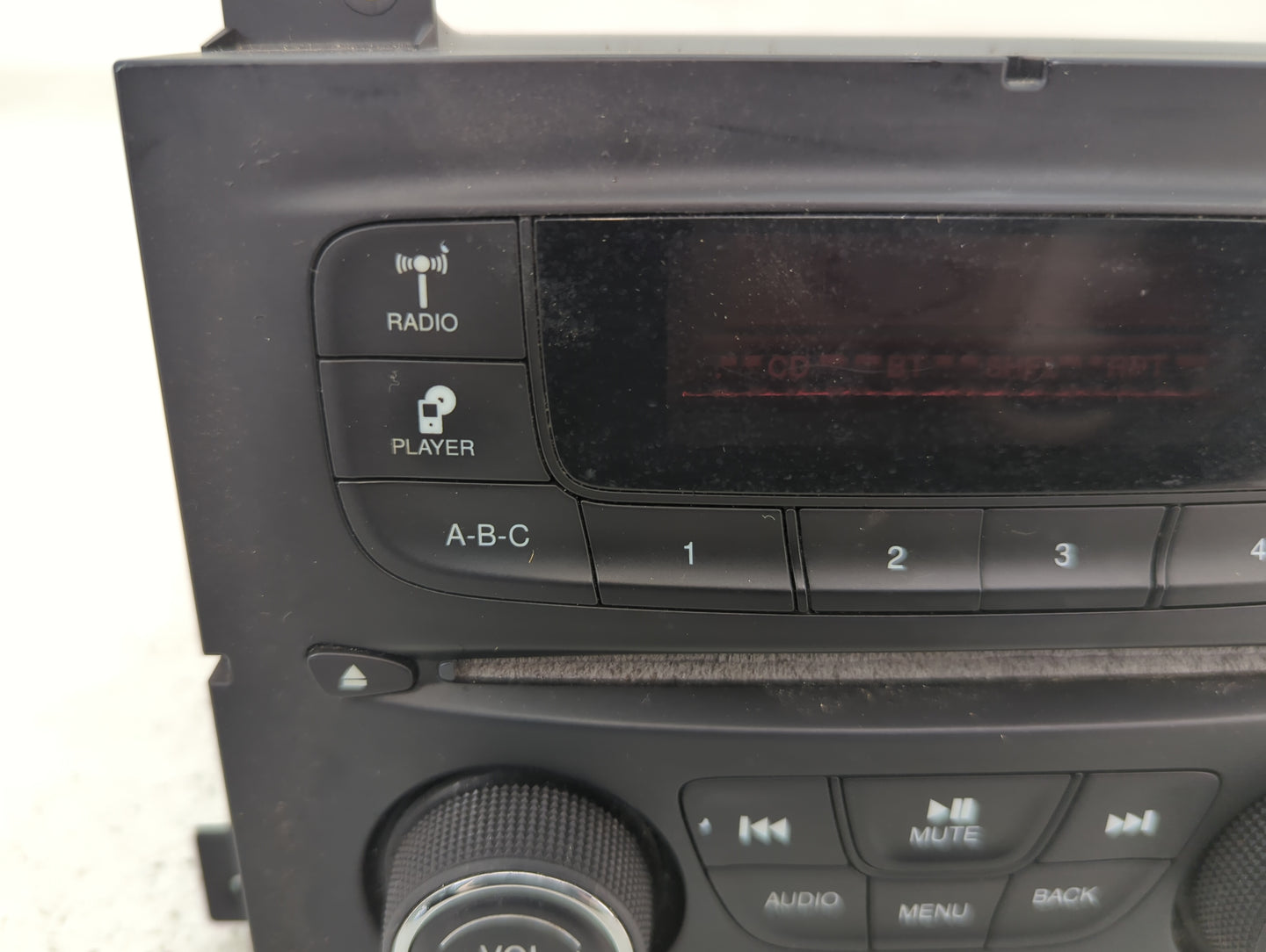 2015-2016 Dodge Dart Radio AM FM Cd Player Receiver Replacement P/N:04692355AI Fits Fits 2015 2016 OEM Used Auto Parts - Oem