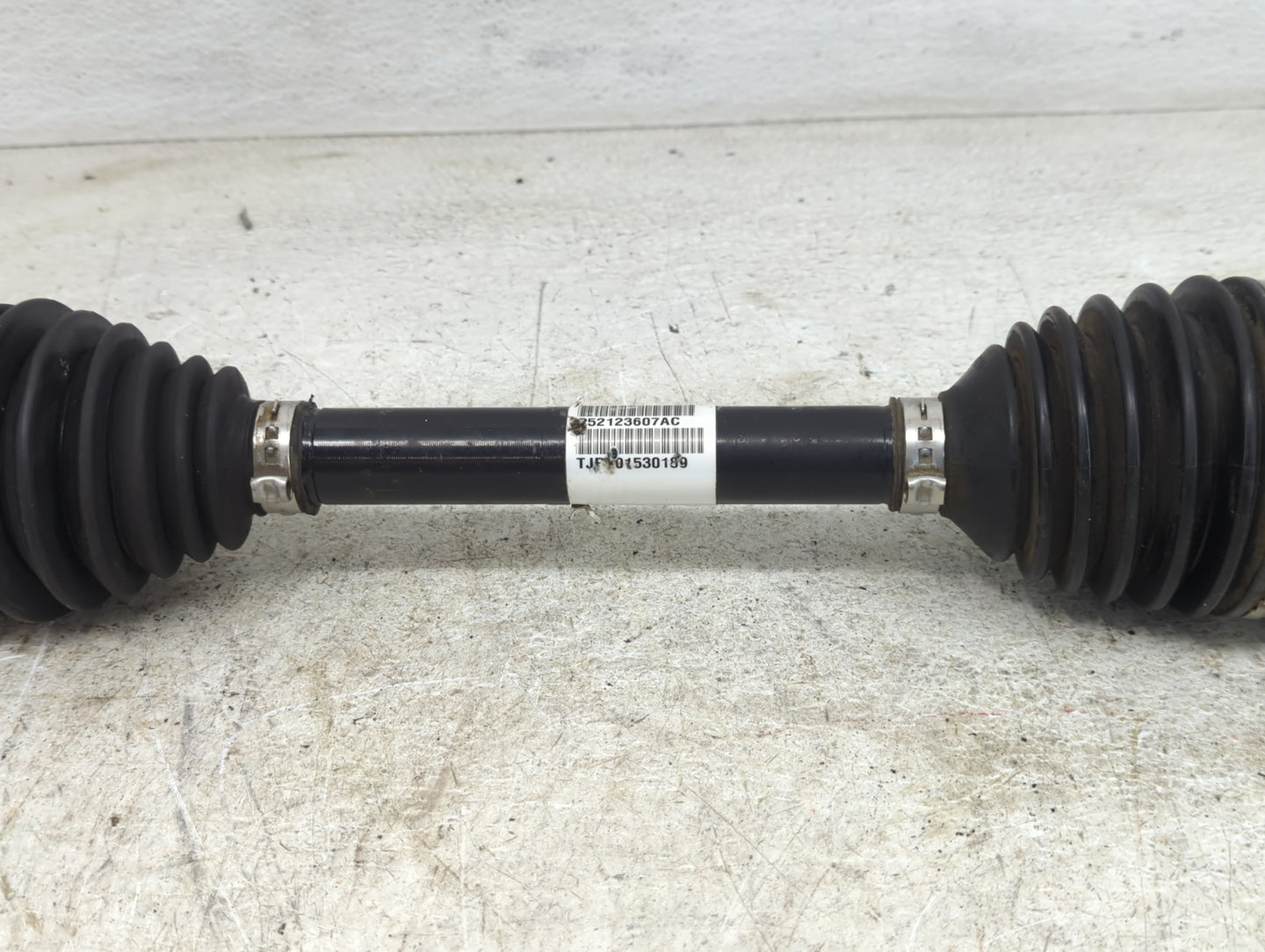 2013-2016 Dodge Dart Axle Shaft Front Driver Cv C/v - Oemusedautoparts1.com