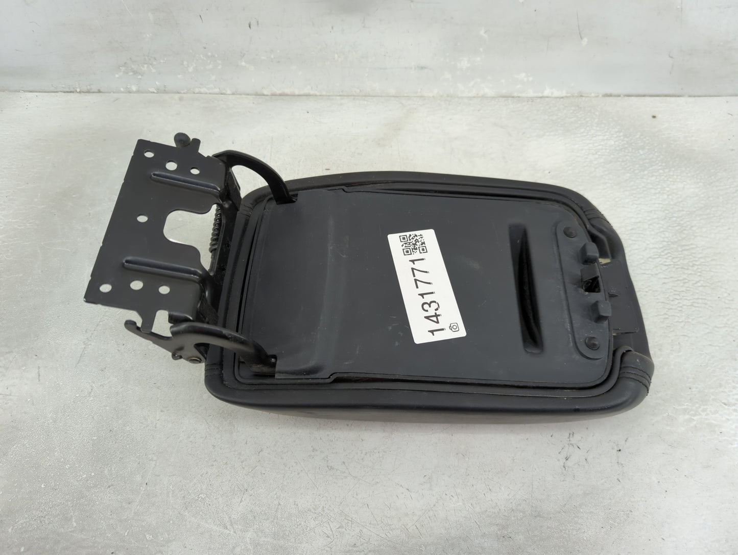 2016 Dodge Dart Center Console Armrest Cover Lid Fits OEM Used Auto Parts - Oemusedautoparts1.com