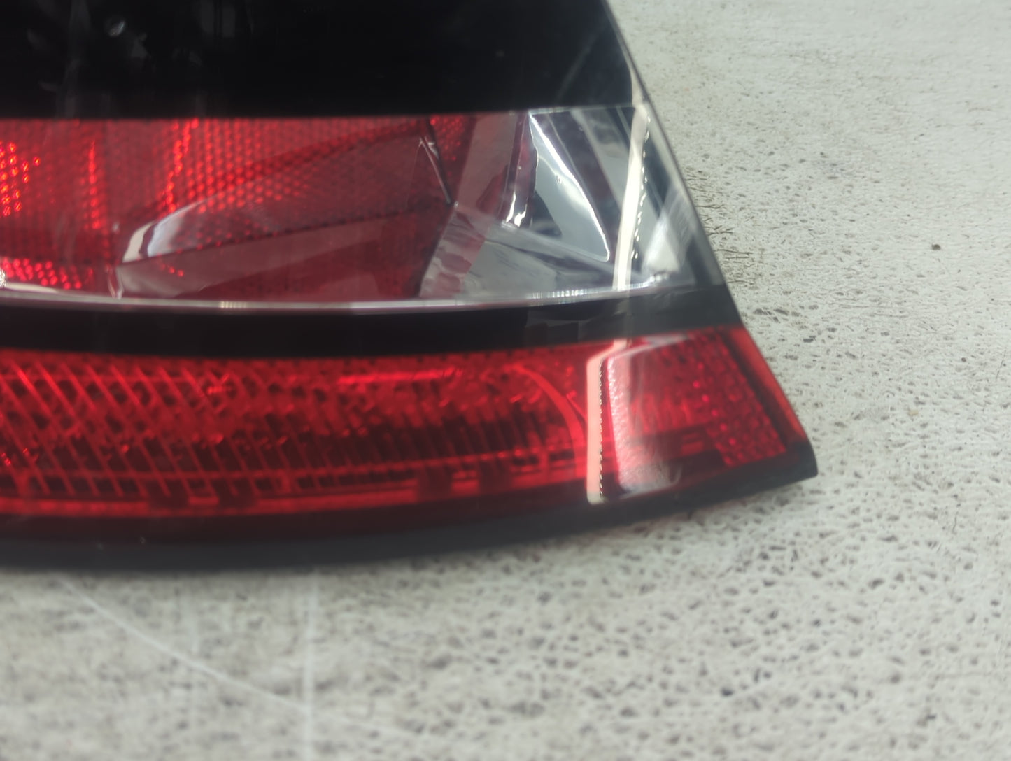 2016 Dodge Dart Tail Light Assembly Driver Left OEM P/N:68081395AH Fits OEM Used Auto Parts - Oemusedautoparts1.com