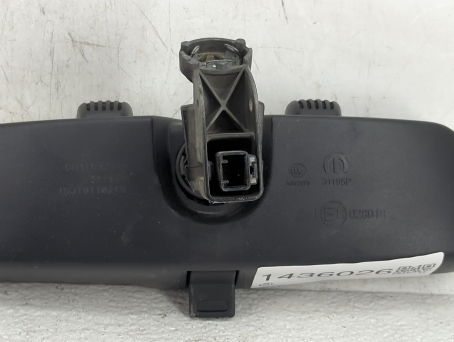 2013-2016 Dodge Dart Interior Rear View Mirror Replacement OEM P/N:68319325AA 31195H Fits OEM Used Auto Parts - Oemusedautop