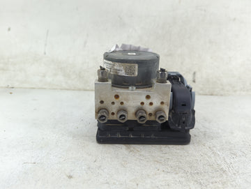 2014-2016 Dodge Dart ABS Pump Control Module Replacement P/N:P68256902AD Fits Fits 2014 2015 2016 OEM Used Auto Parts - Oemu