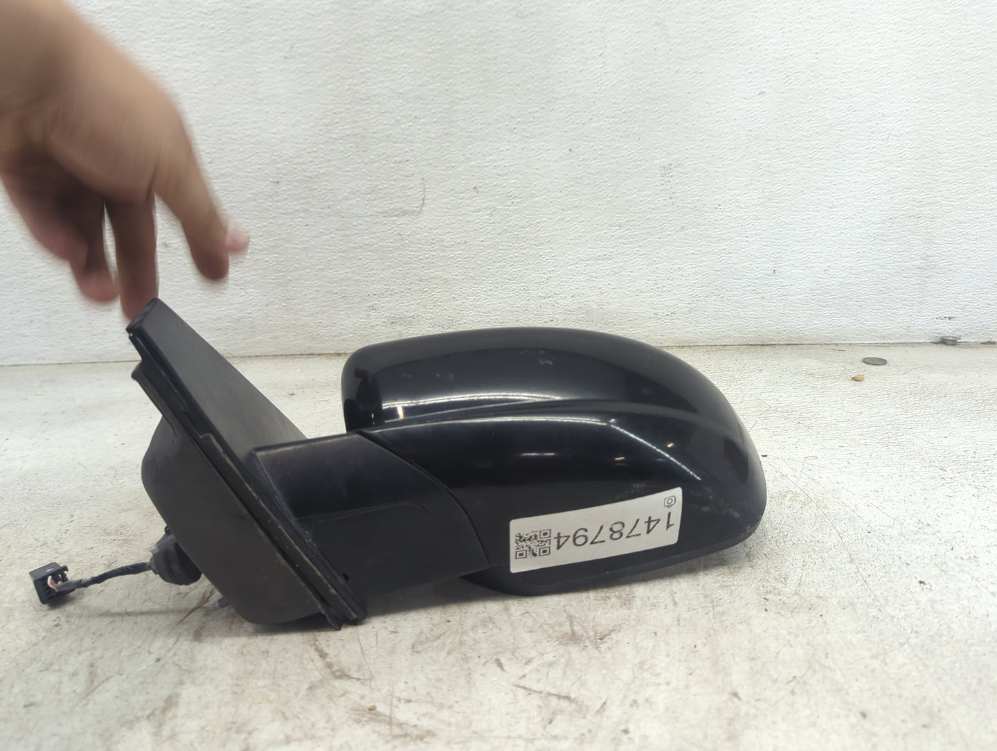 2016 Dodge Dart Passenger Side View Mirror - Right Door Mirror OEM Used - Oemusedautoparts1.com