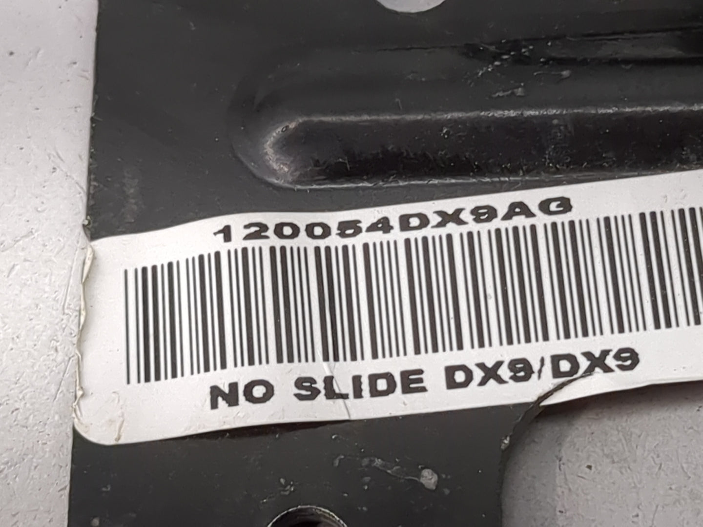 2016 Dodge Dart Center Console Armrest Cover Lid P/N:120054DX9AC Fits OEM Used Auto Parts - Oemusedautoparts1.com
