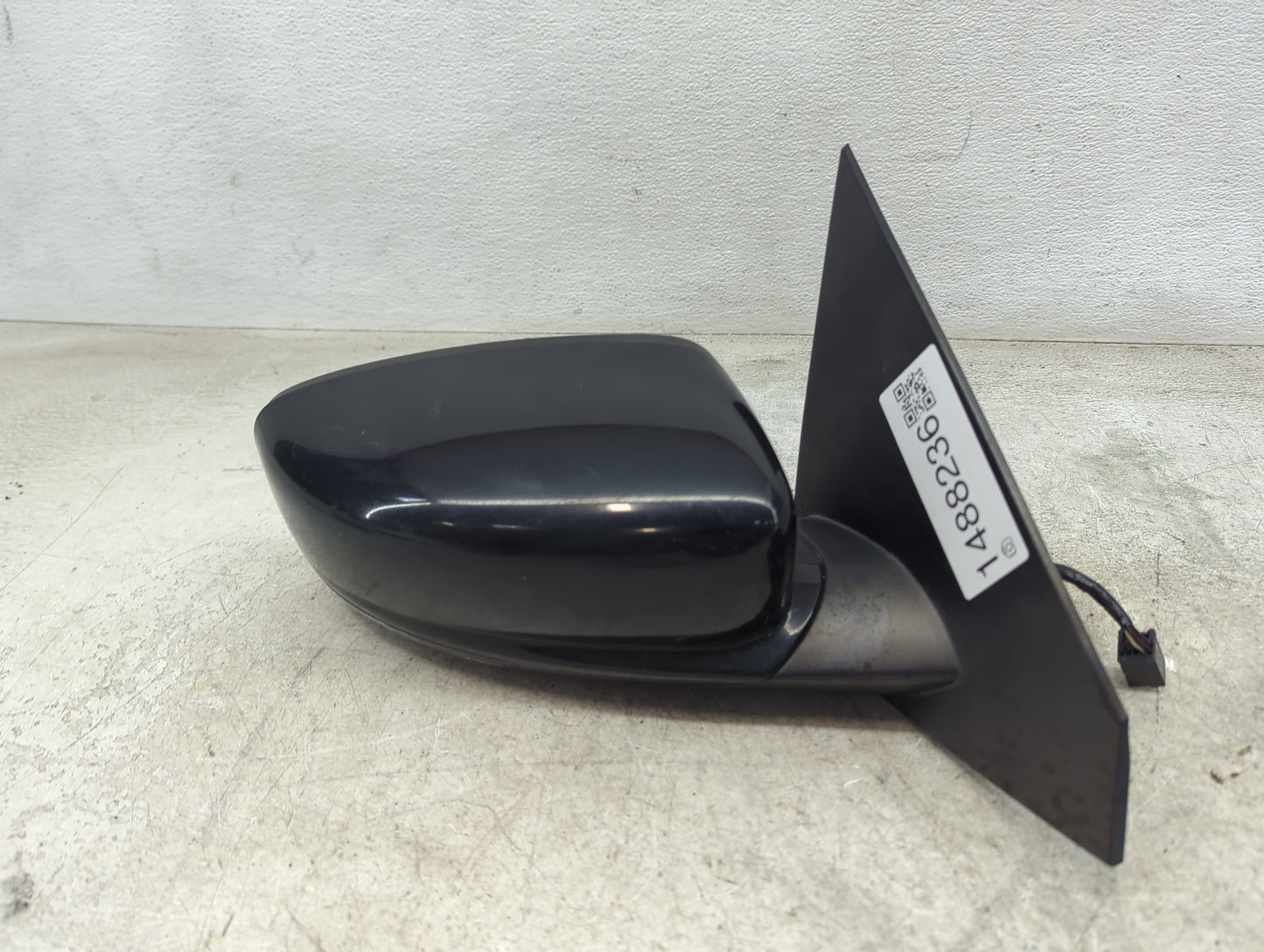 2014-2016 Dodge Dart Passenger Side View Mirror - Right Door Mirror OEM Used - Oemusedautoparts1.com