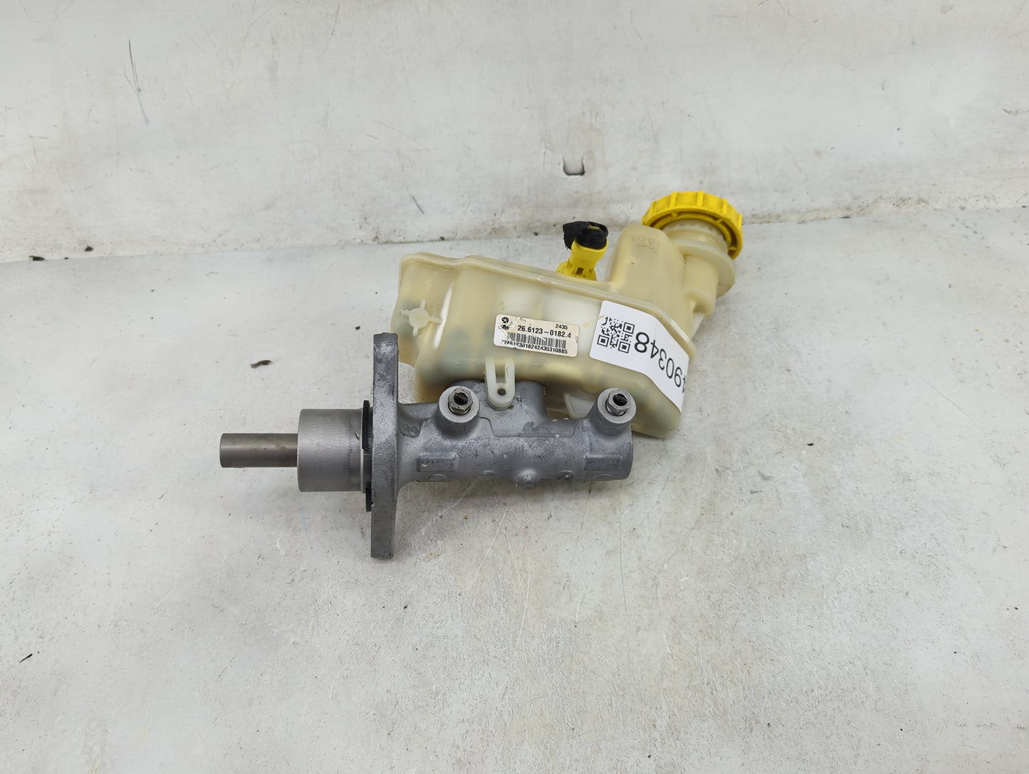 2013-2016 Dodge Dart Brake Master Cylinder 1490348 - Oemusedautoparts1.com