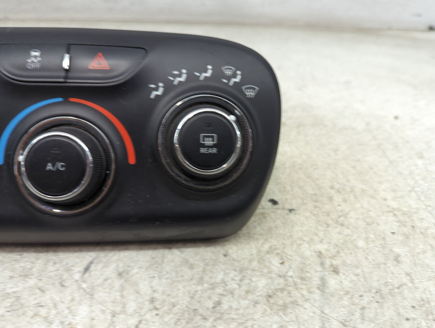 2013-2016 Dodge Dart Climate Control Module Temperature AC/Heater Replacement P/N:1TQ77DX9AI 1642810 Fits Fits 2013 2014 201
