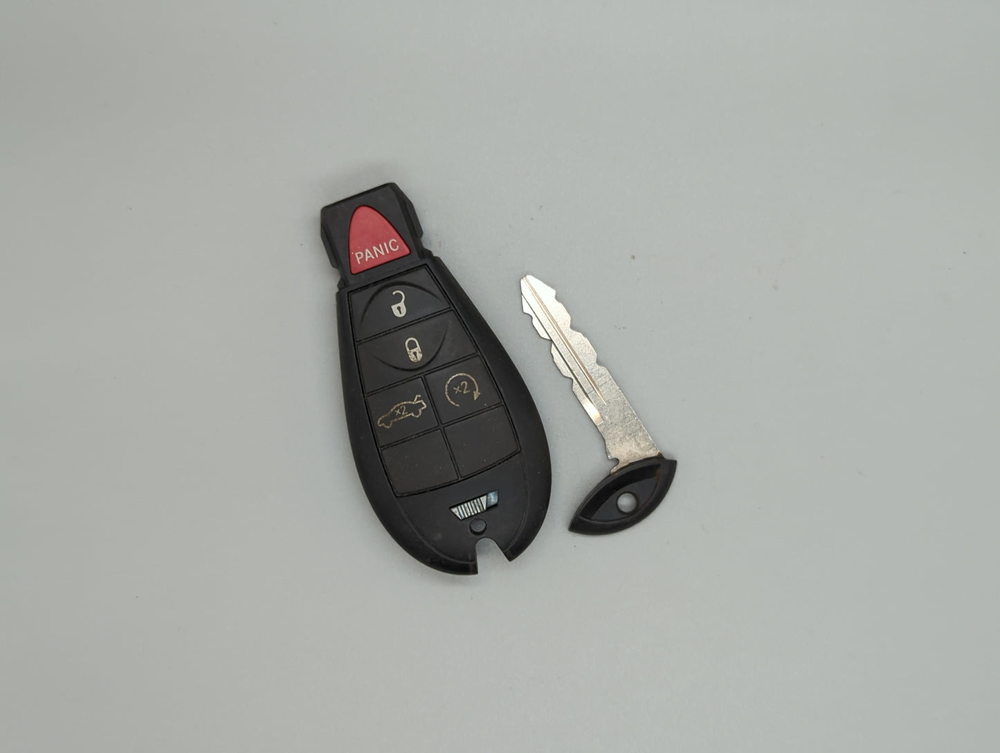 Dodge Dart Keyless Entry Remote Fob M3N32297100 5 buttons - Oemusedautoparts1.com