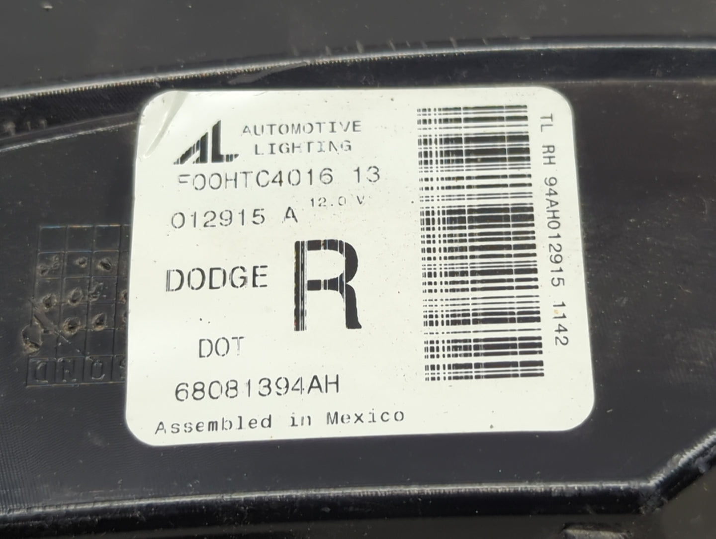 2016 Dodge Dart Tail Light Assembly Passenger Right OEM P/N:68081394AH Fits OEM Used Auto Parts - Oemusedautoparts1.com