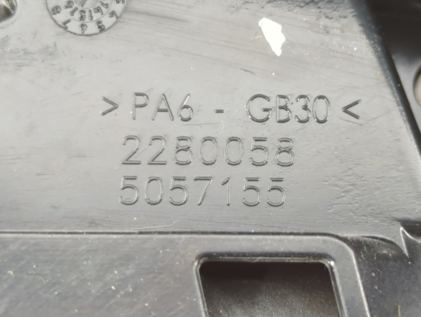 2016 Dodge Dart Overhead Roof Console Grey - Oemusedautoparts1.com