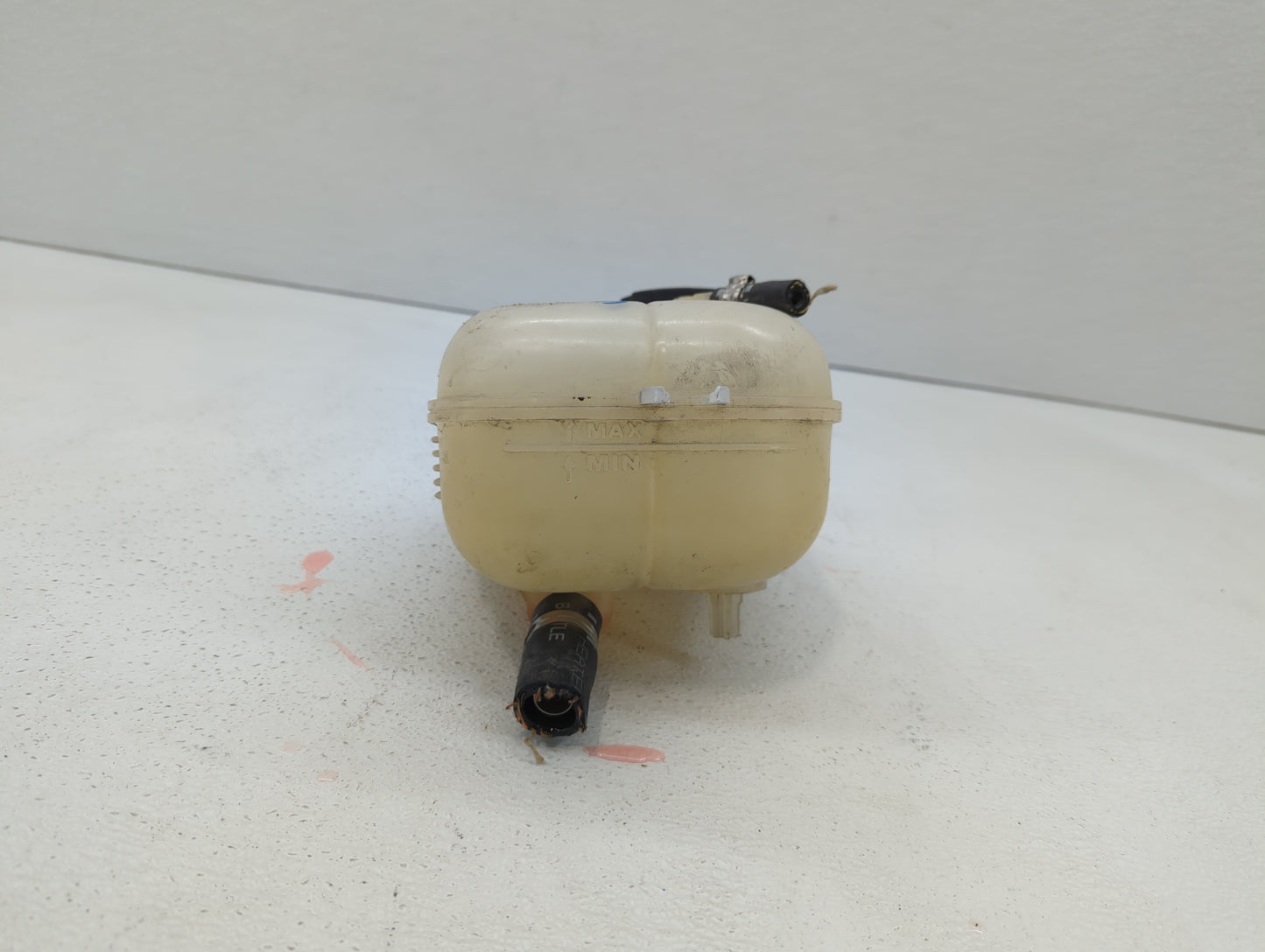 2013-2016 Dodge Dart Radiator Coolant Overflow Expansion Tank Bottle - Oemusedautoparts1.com