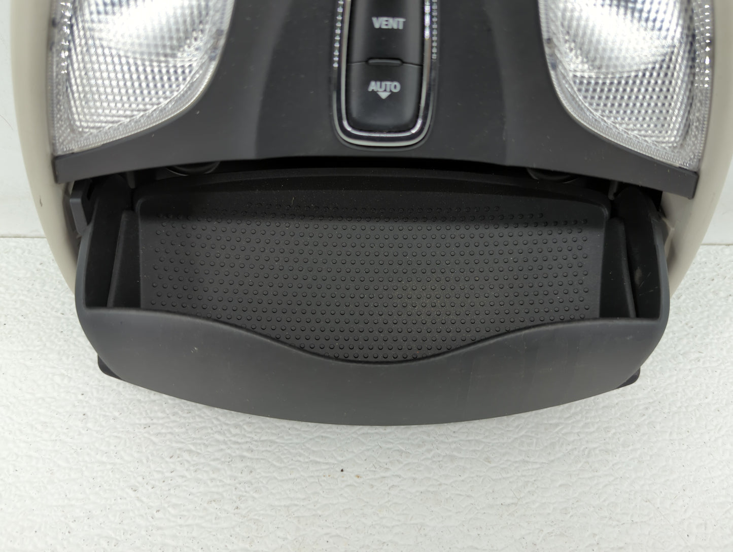 2016-2016 Dodge Dart Overhead Roof Console Interior Dome Light Black - Oemusedautoparts1.com