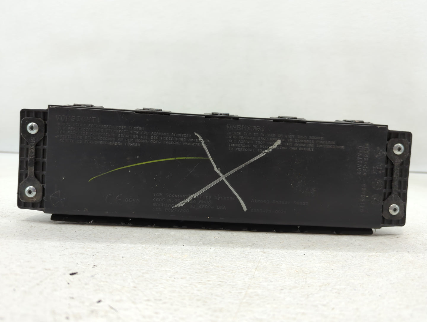 2013-2016 Dodge Dart Air Bag Driver Left Knee OEM P/N:34127467F Fits Fits 2013 2014 2015 2016 OEM Used Auto Parts - Oemuseda