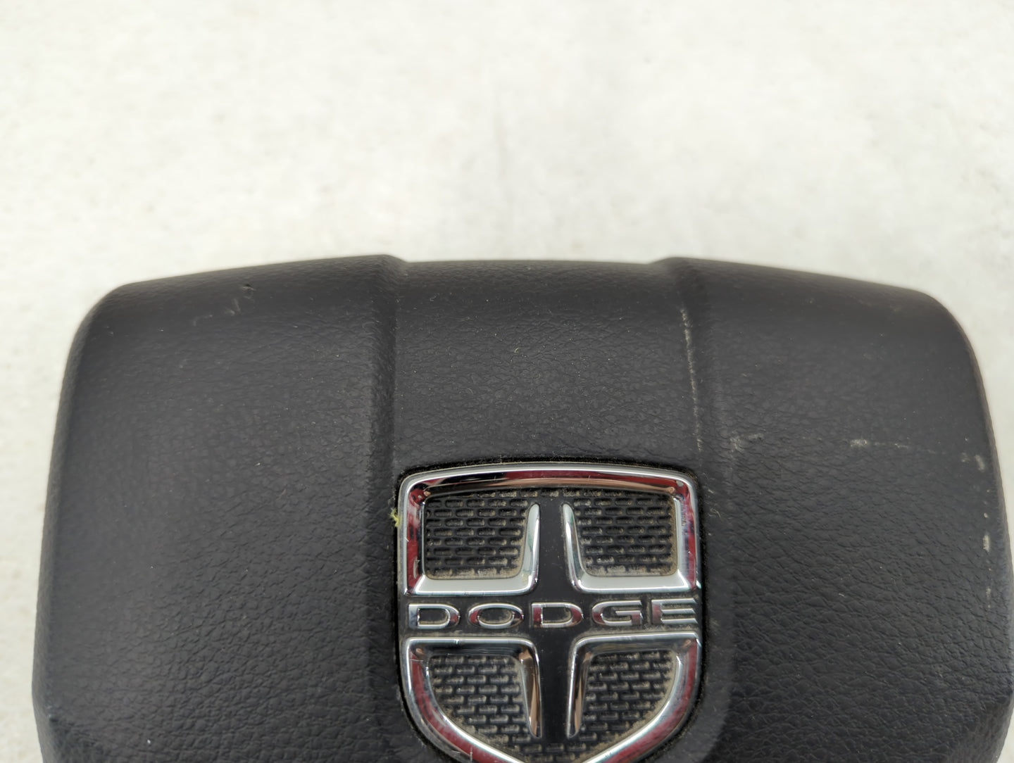 2013-2016 Dodge Dart Air Bag Passenger Right Knee OEM P/N:BAM PT1-1031 4AF 67T 3E DHU Fits Fits 2013 2014 2015 2016 OEM Used