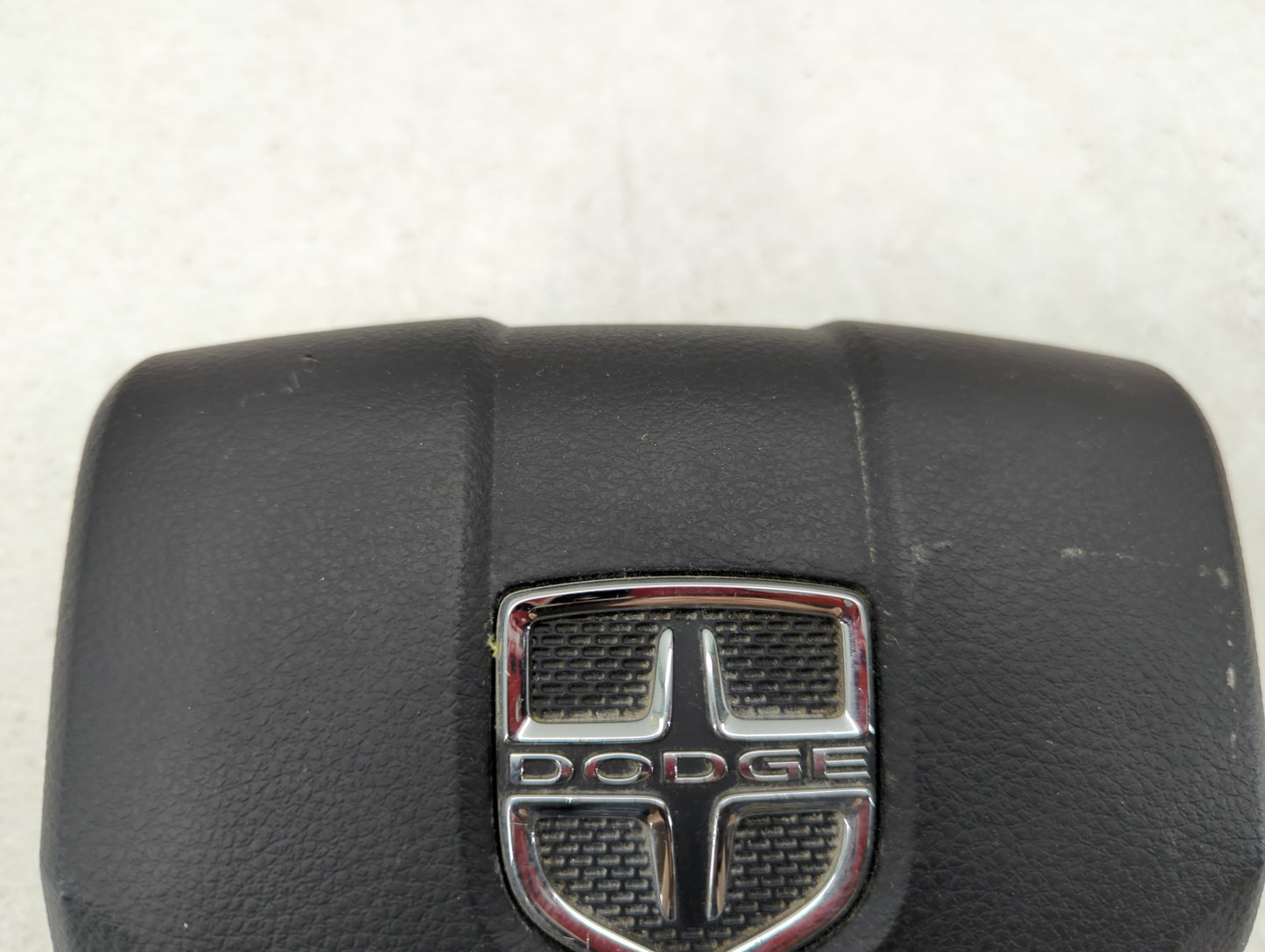 2013-2016 Dodge Dart Air Bag Passenger Right Knee OEM P/N:BAM PT1-1031 4AF 67T 3E DHU Fits Fits 2013 2014 2015 2016 OEM Used