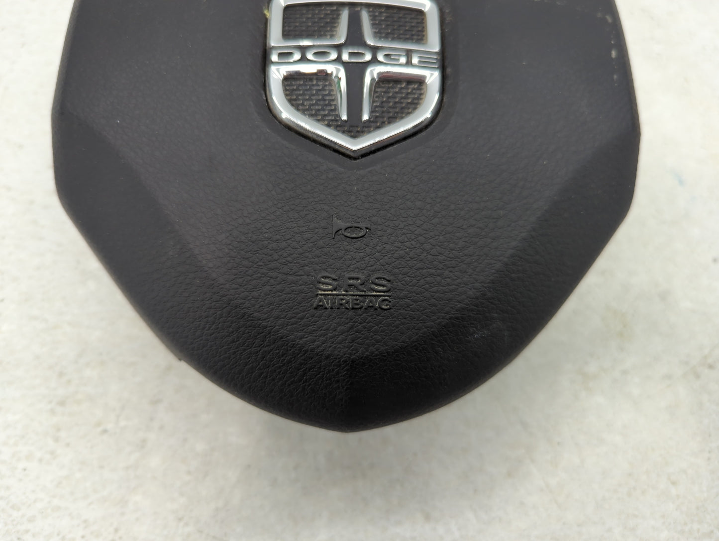 2013-2016 Dodge Dart Air Bag Passenger Right Knee OEM P/N:BAM PT1-1031 4AF 67T 3E DHU Fits Fits 2013 2014 2015 2016 OEM Used