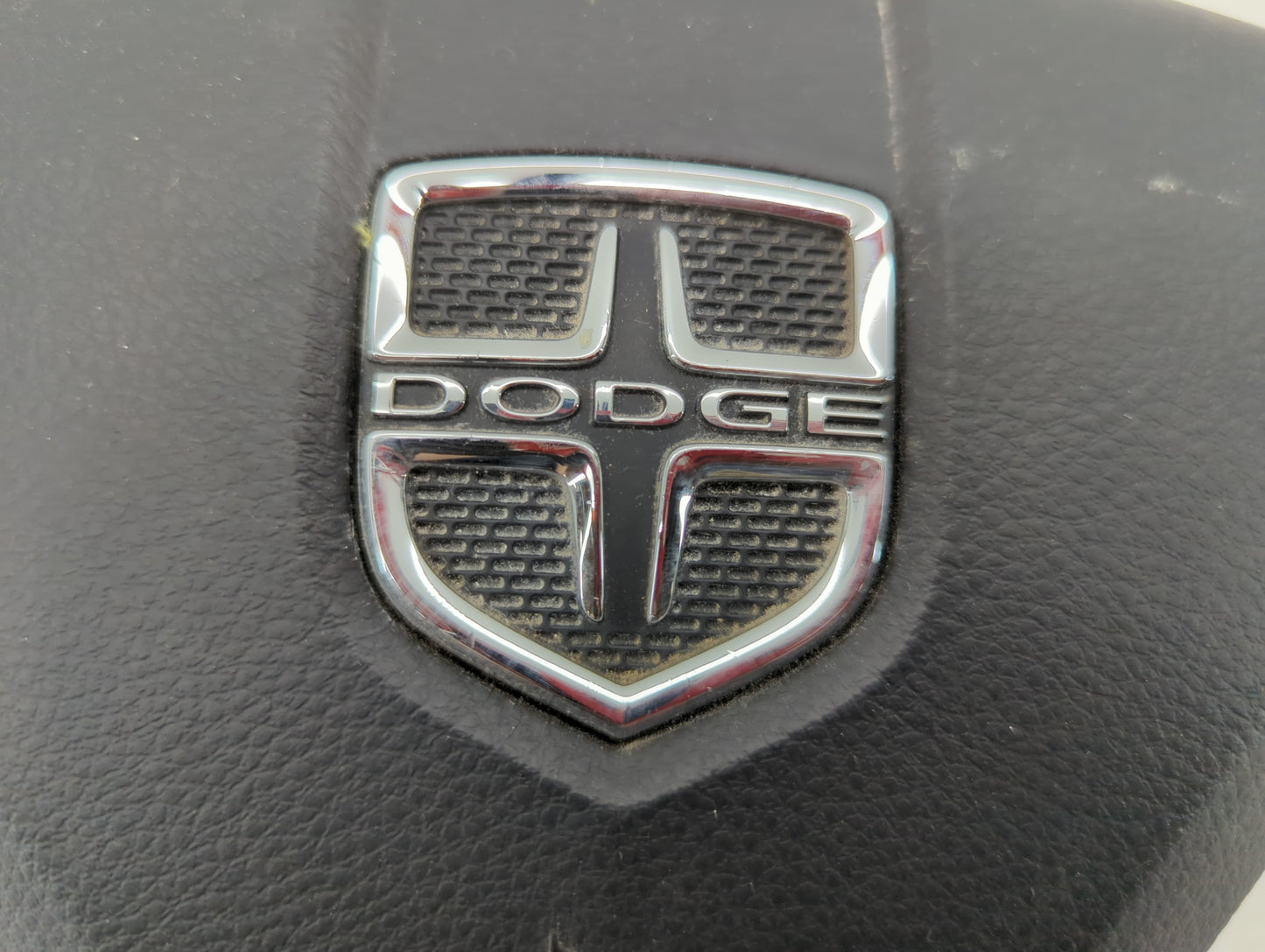 2013-2016 Dodge Dart Air Bag Passenger Right Knee OEM P/N:BAM PT1-1031 4AF 67T 3E DHU Fits Fits 2013 2014 2015 2016 OEM Used