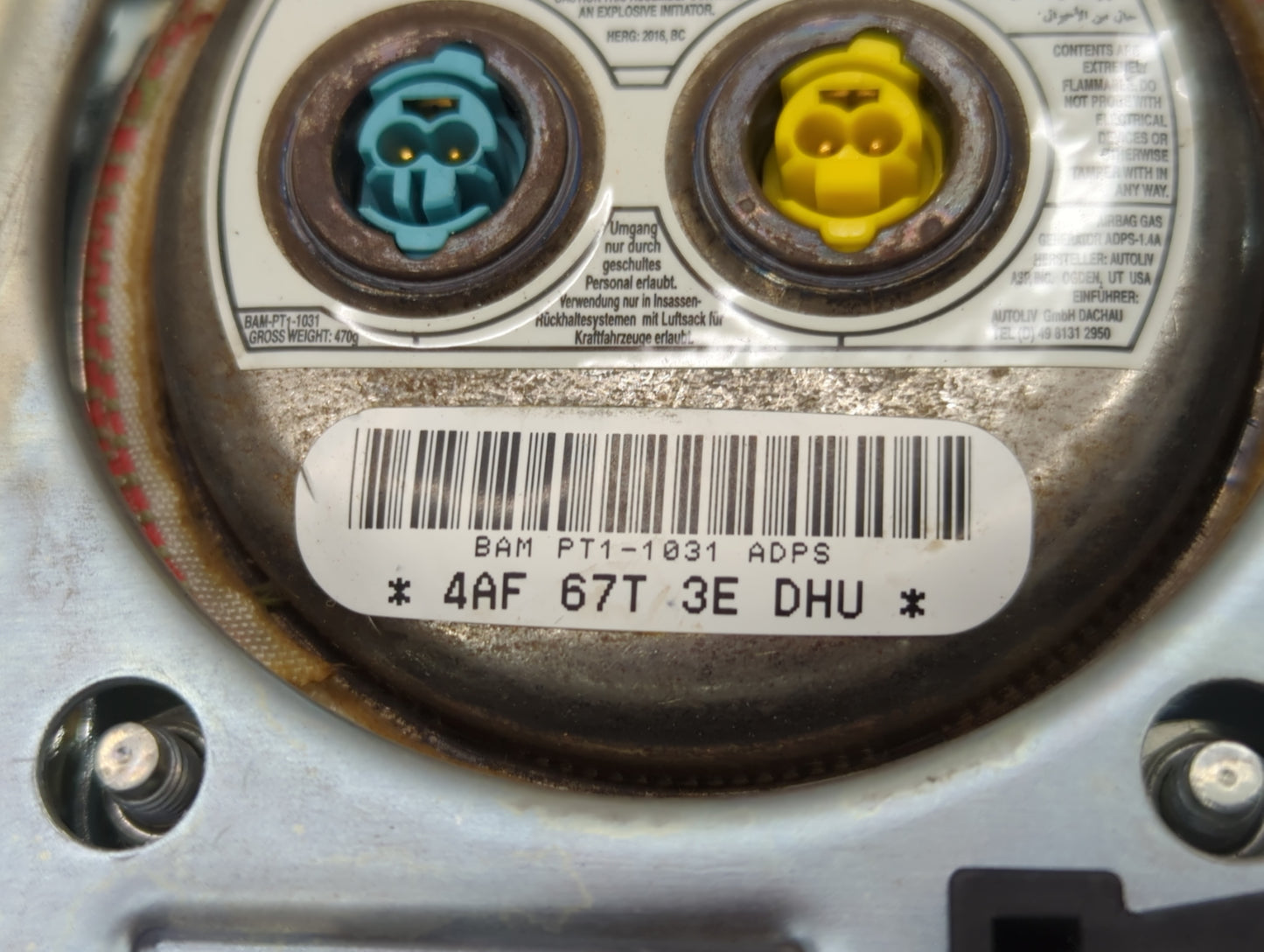 2013-2016 Dodge Dart Air Bag Passenger Right Knee OEM P/N:BAM PT1-1031 4AF 67T 3E DHU Fits Fits 2013 2014 2015 2016 OEM Used