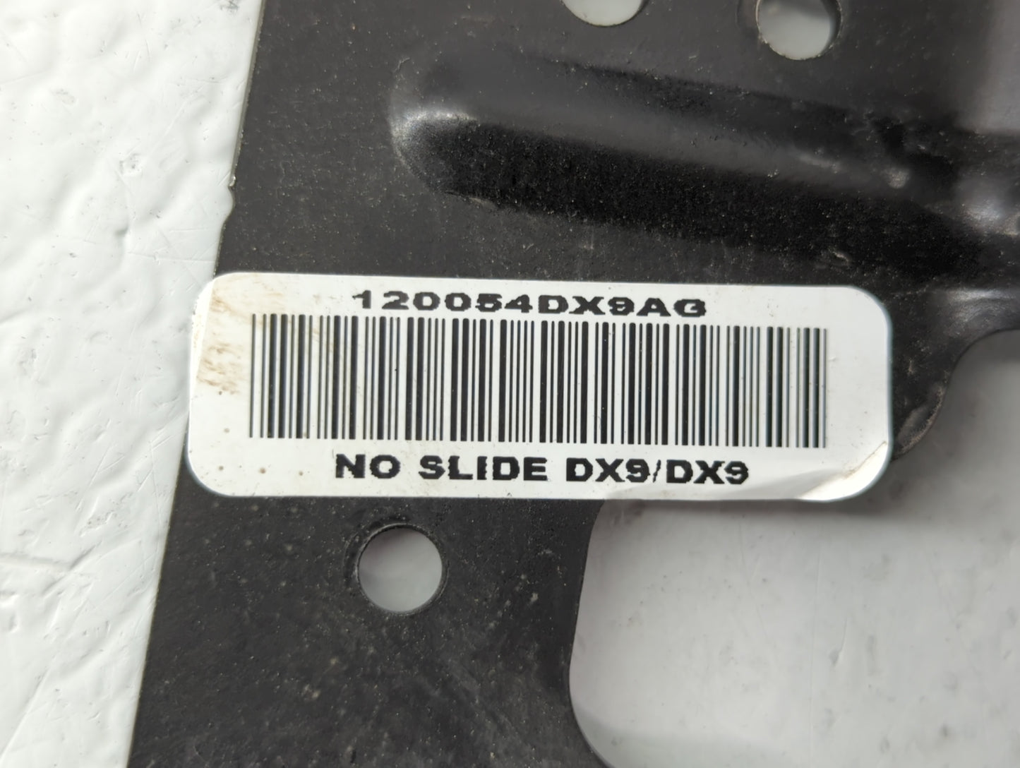 2016-2016 Dodge Dart Center Console Armrest Cover Lid Black - Oemusedautoparts1.com