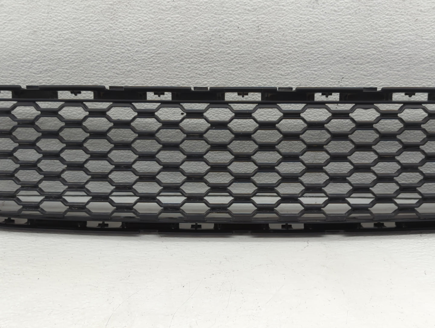 2013-2016 Dodge Dart Front Grille Bumper Not Included - Oemusedautoparts1.com