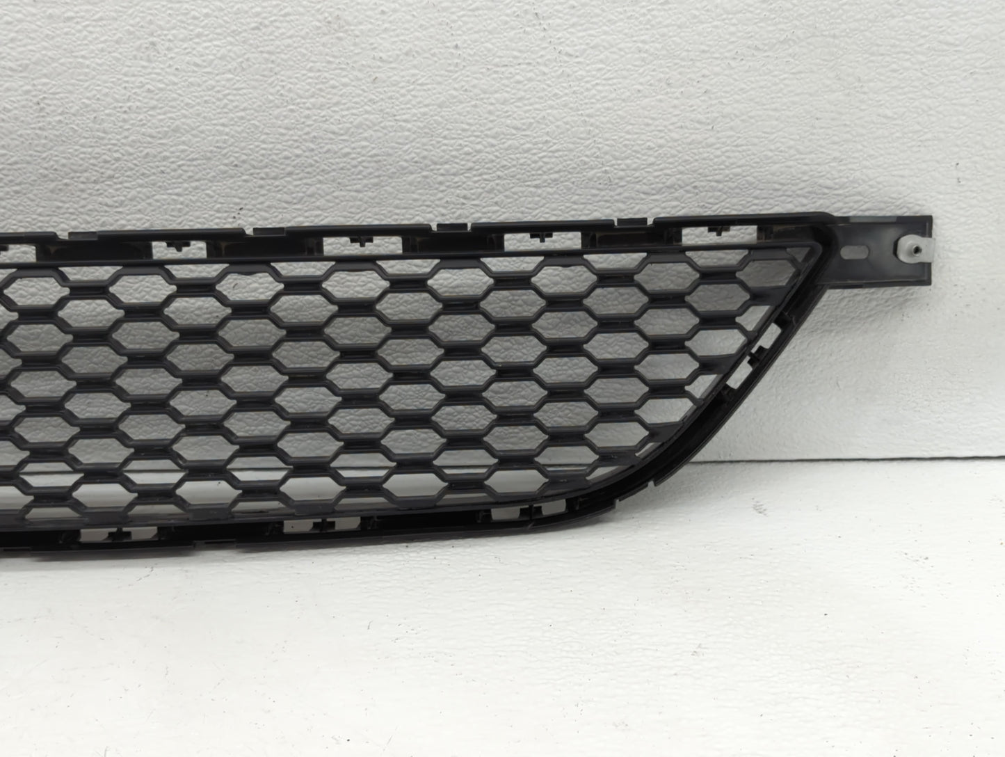 2013-2016 Dodge Dart Front Grille Bumper Not Included - Oemusedautoparts1.com