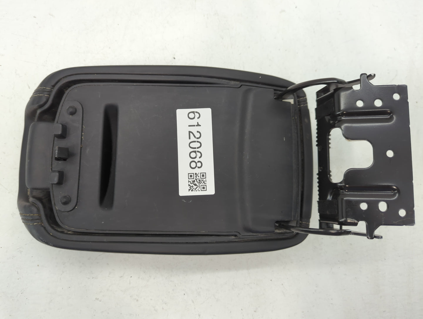 2016 Dodge Dart Center Console Armrest Cover Lid Dark Brown - Oemusedautoparts1.com
