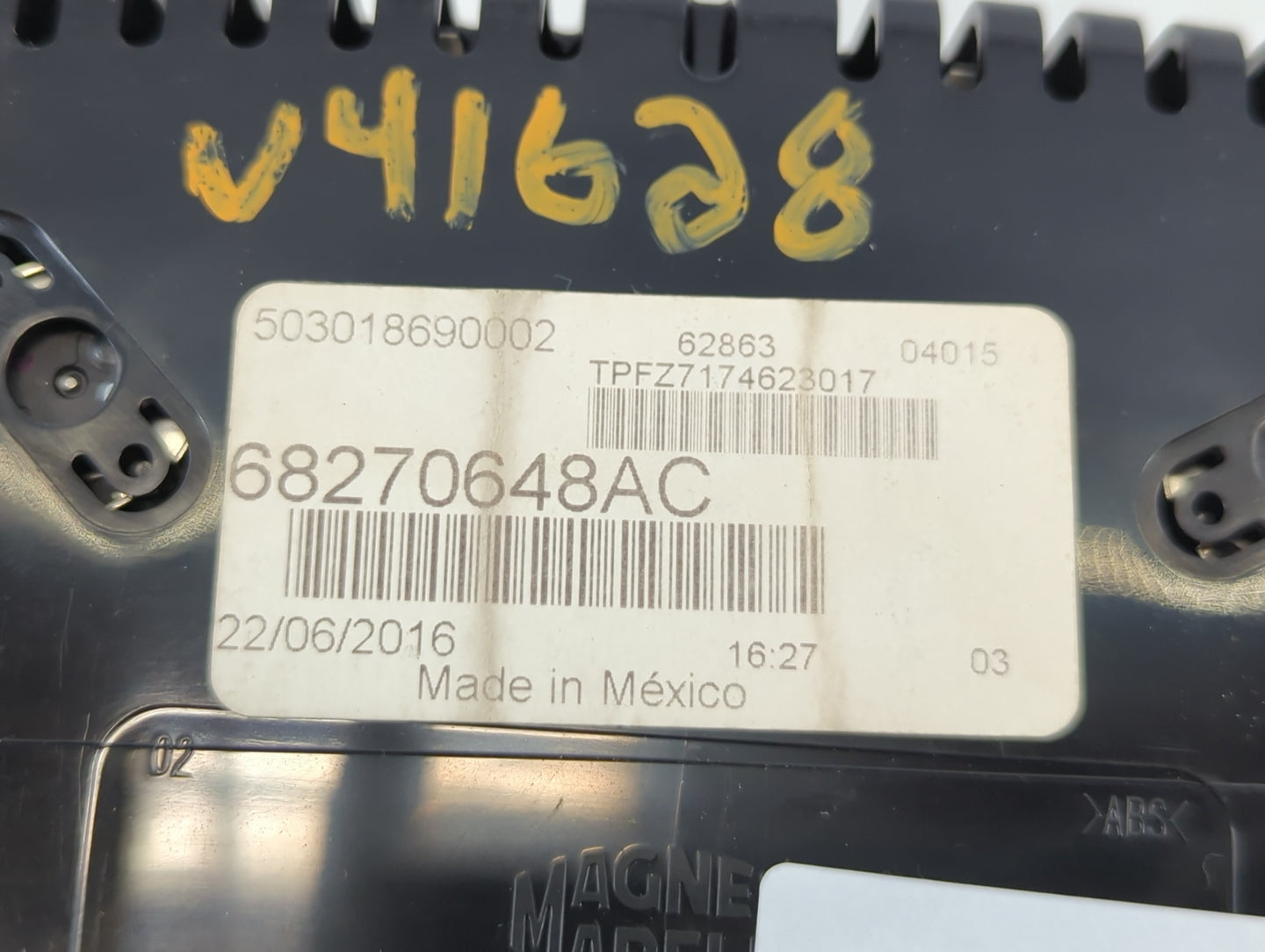 2016 Dodge Dart Instrument Cluster Speedometer Gauges P/N:68270648AC Fits OEM Used Auto Parts - Oemusedautoparts1.com