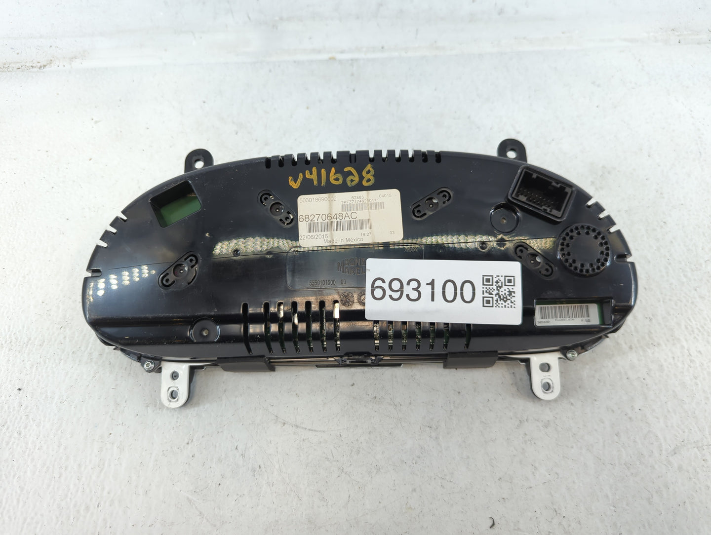 2016 Dodge Dart Instrument Cluster Speedometer Gauges P/N:68270648AC Fits OEM Used Auto Parts - Oemusedautoparts1.com