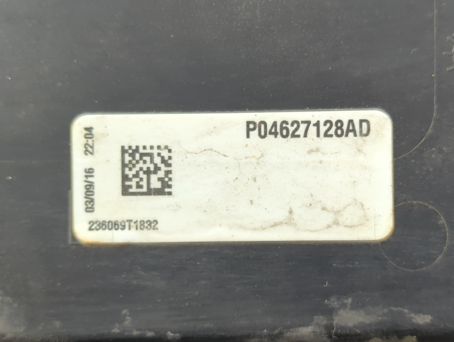2016 Dodge Dart Engine Cover - Oemusedautoparts1.com