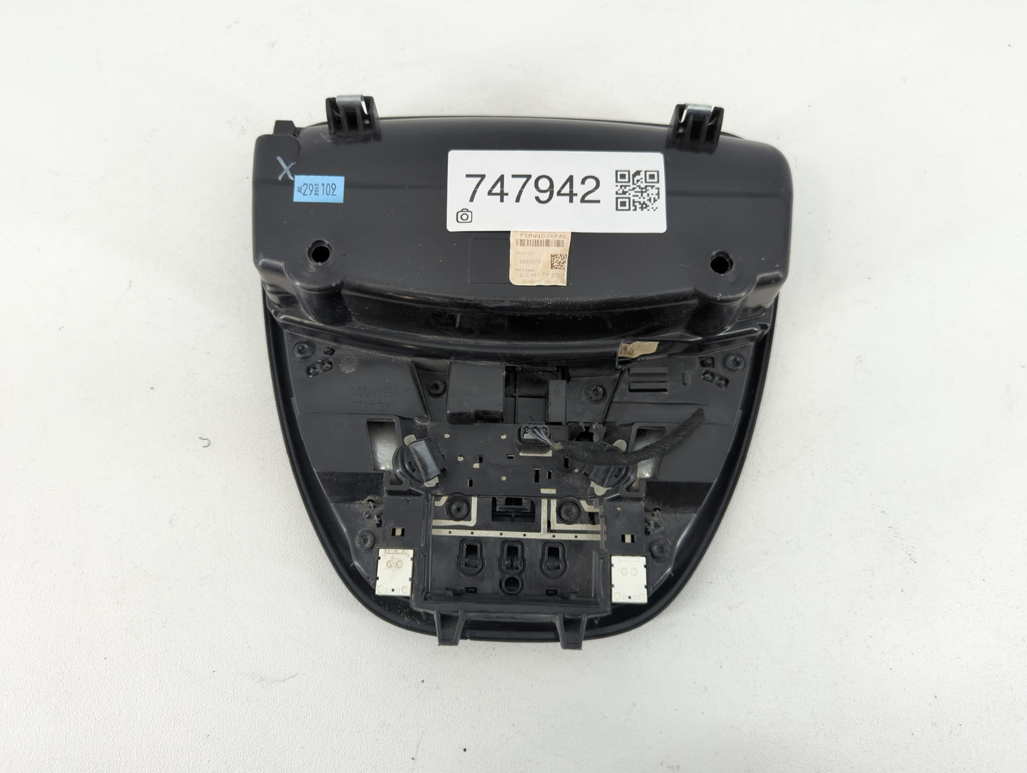 2016-2016 Dodge Dart Overhead Roof Console 747942 - Oemusedautoparts1.com
