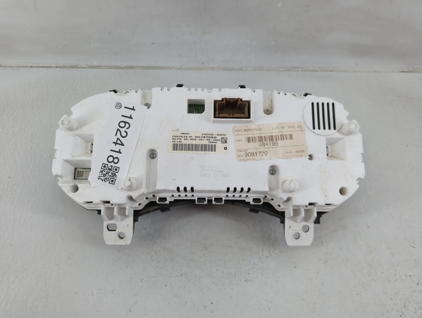 2016 Dodge Durango Instrument Cluster Speedometer Gauges P/N:68251670AG Fits OEM Used Auto Parts - Oemusedautoparts1.com