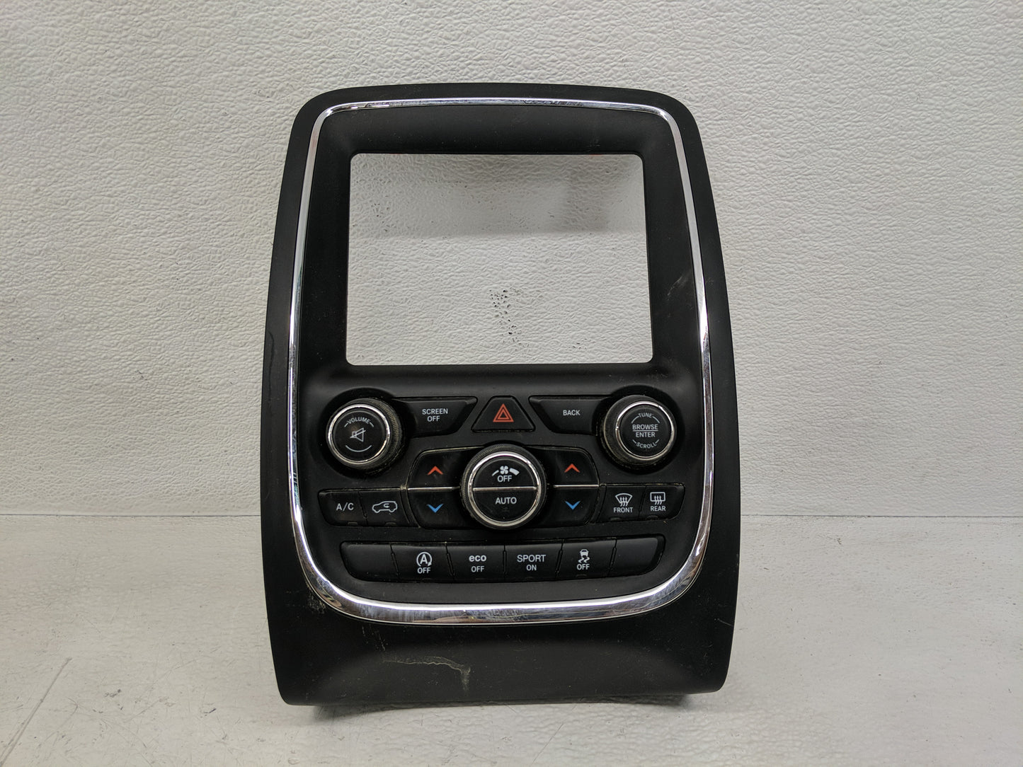 2016-2017 Dodge Durango Climate Control Module Temperature AC/Heater Replacement Fits Fits 2016 2017 OEM Used Auto Parts - O