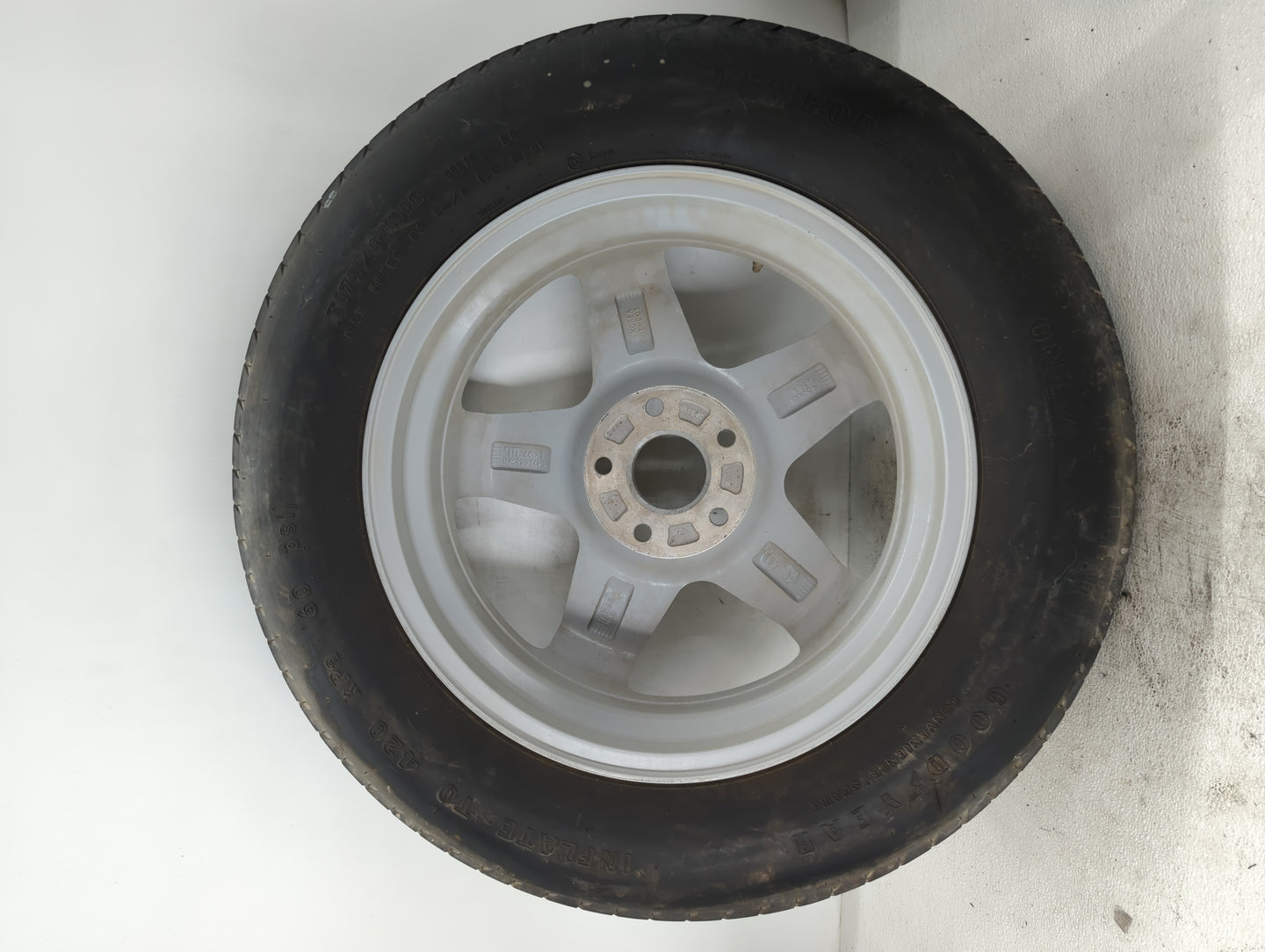2011-2020 Dodge Durango Spare Donut Tire Wheel Rim Oem - Oemusedautoparts1.com