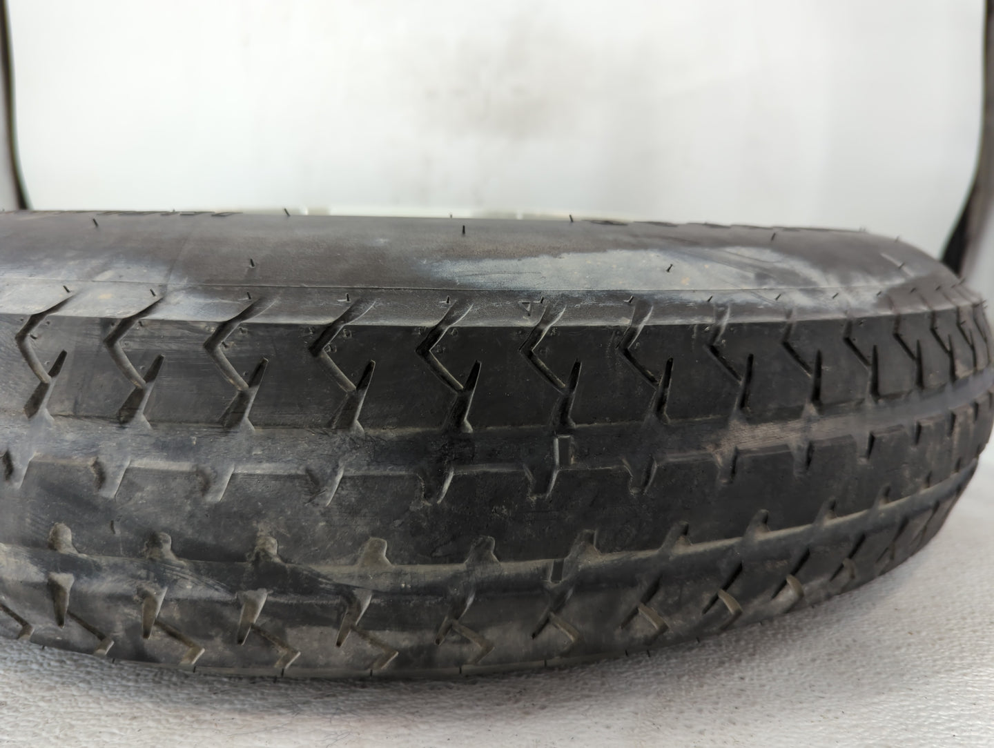 2011-2020 Dodge Durango Spare Donut Tire Wheel Rim Oem - Oemusedautoparts1.com