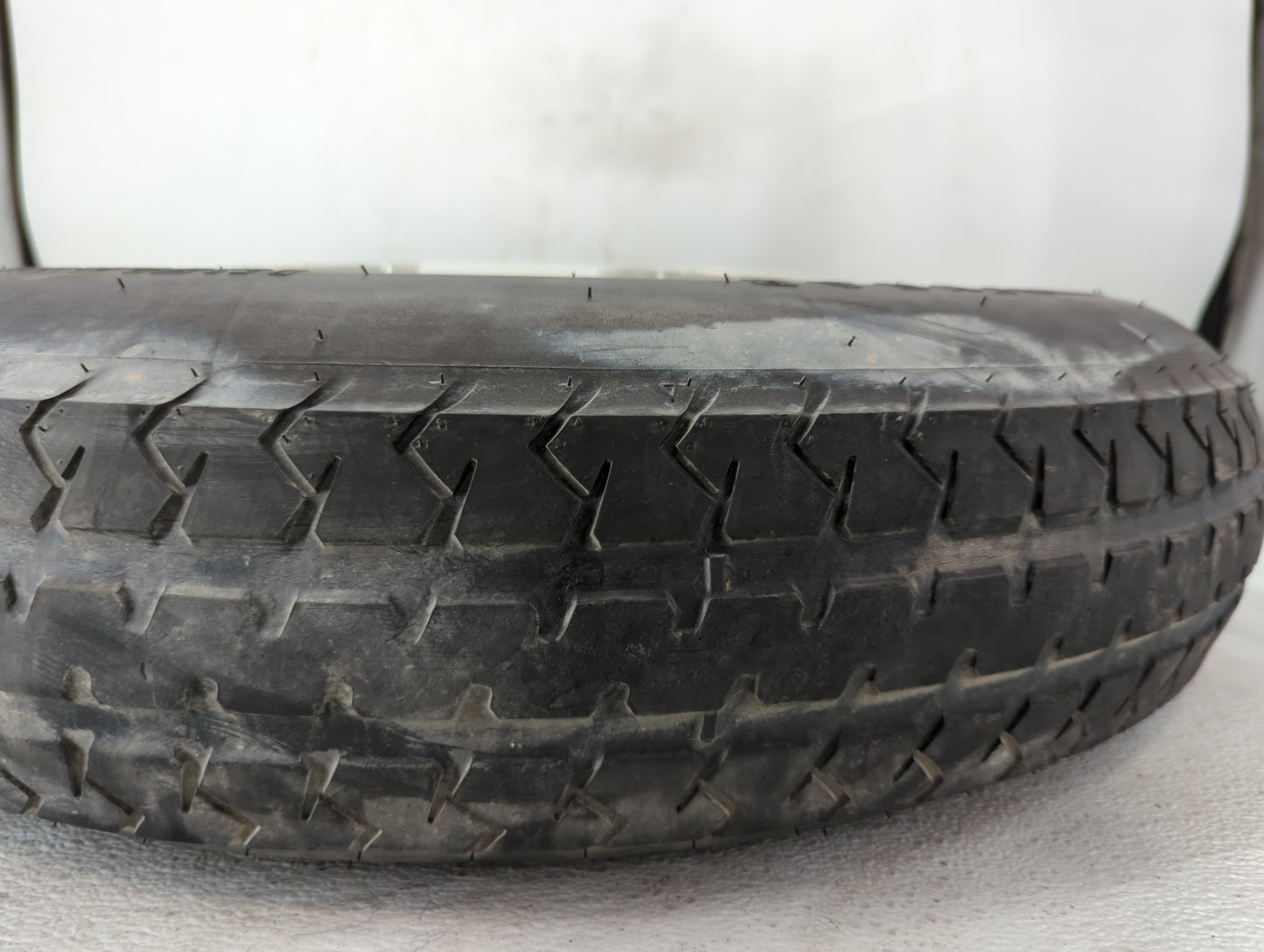 2011-2020 Dodge Durango Spare Donut Tire Wheel Rim Oem - Oemusedautoparts1.com