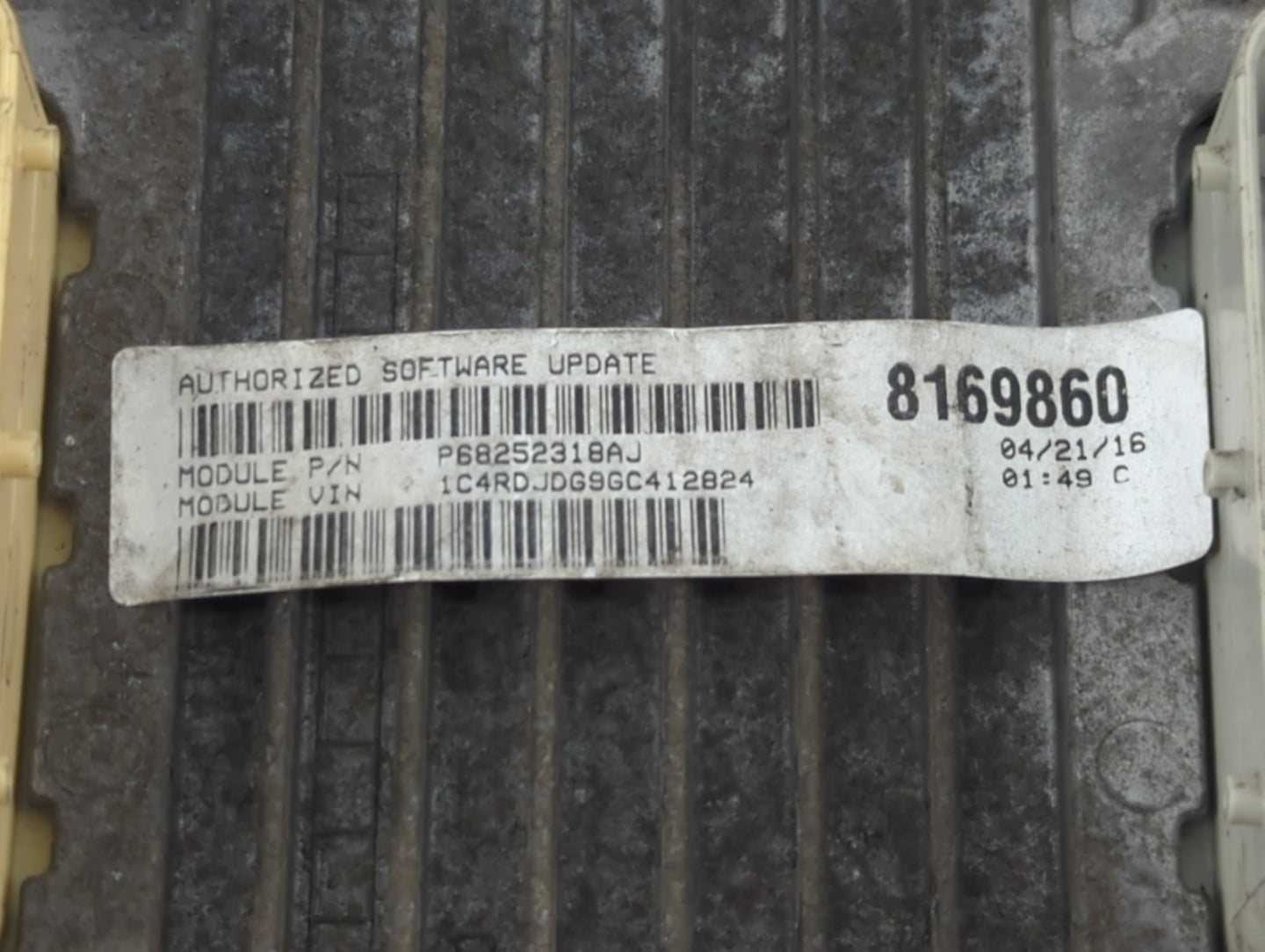 2016-2017 Dodge Durango PCM Engine Control Computer ECU ECM PCU OEM P/N:P68243326AA Fits Fits 2016 2017 OEM Used Auto Parts 