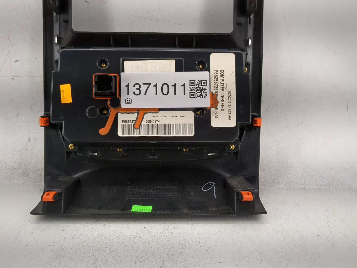 2016-2017 Dodge Durango Climate Control Module Temperature AC/Heater Replacement P/N:68253735A Fits Fits 2016 2017 OEM Used 